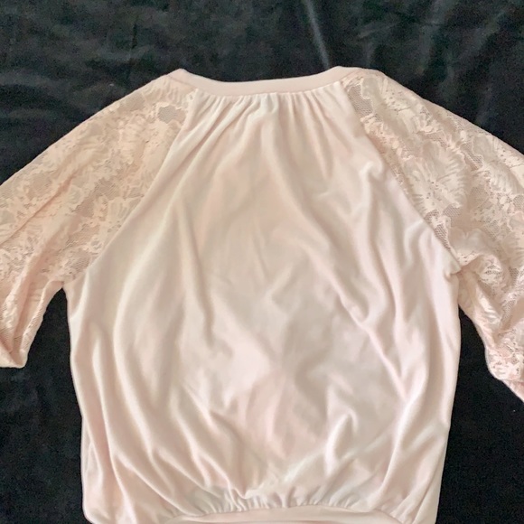 Express Tops - Express lace sleeve body suit